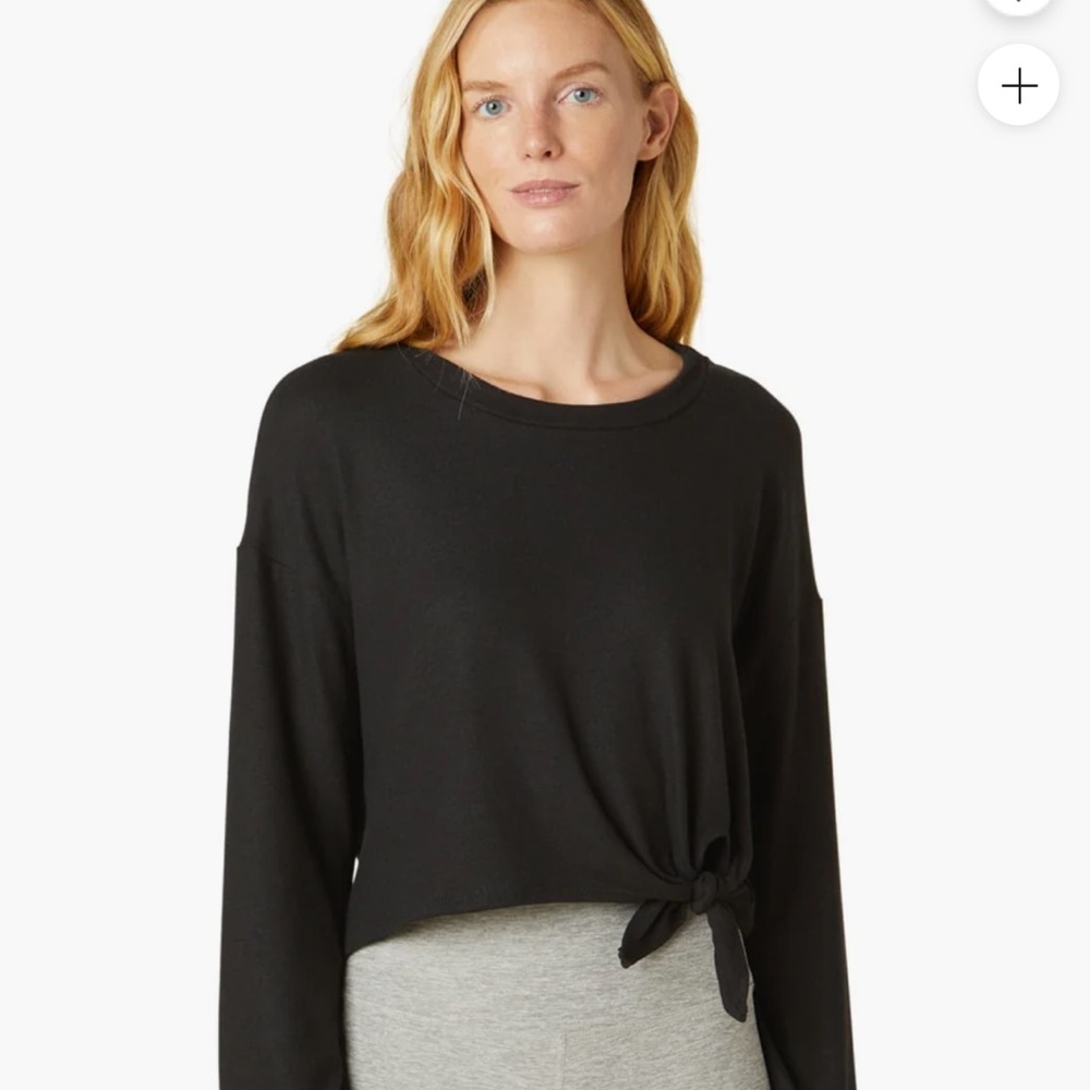 Beyond Yoga Black Crop Tie Front Sweatshirt